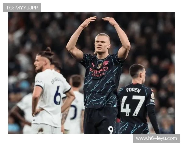 哈兰德点球稳稳罚入曼城锁定胜局